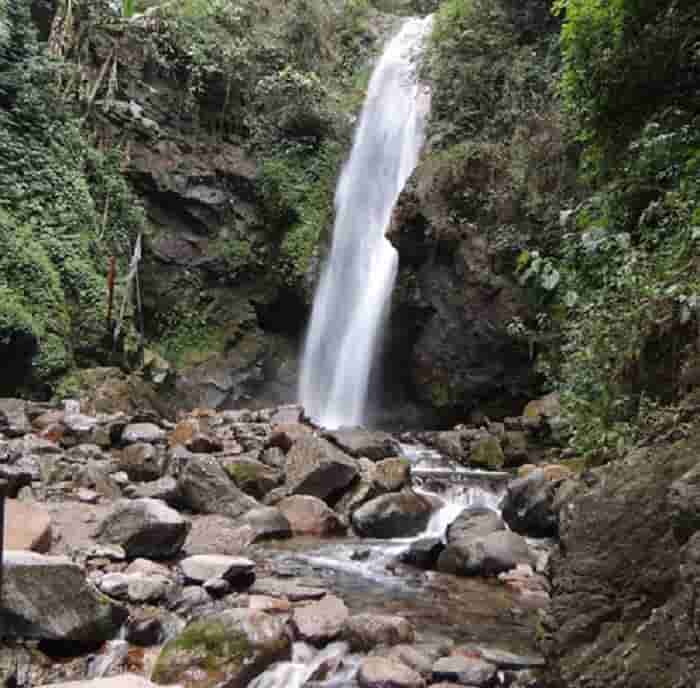 Kanchenjunga Falls